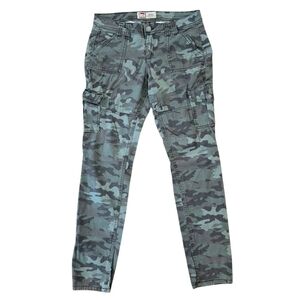 L.e.i. Ashley Low Rise Skinny Camo Cargo Jeans